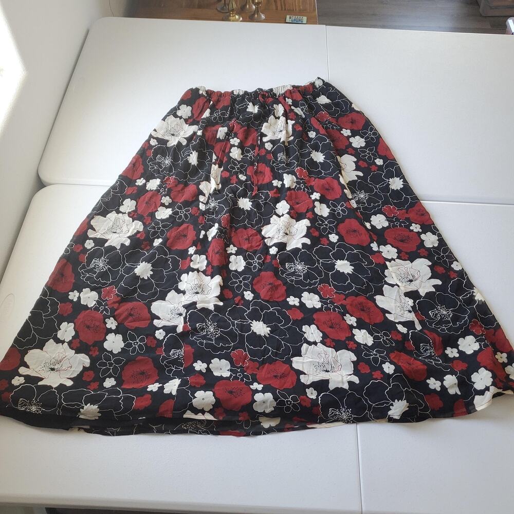Y2K Whimsigoth Fairy Skirt Womens 14 Black Red Floral 100% Silk A-Line Long Maxi